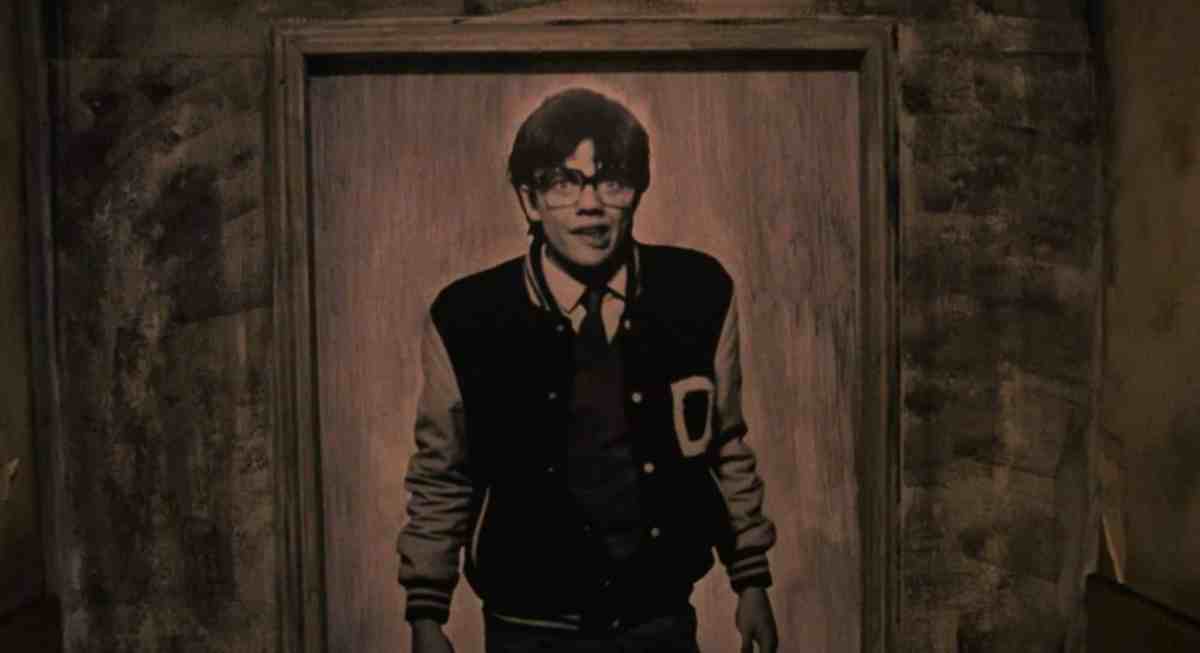 Simon Scuddamore as Marty