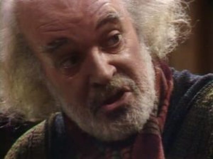 Patrick Magee in What Big Eyes