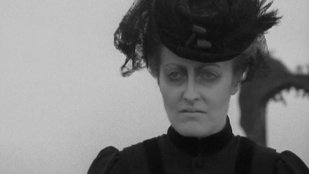 The Woman-in-Black-1989