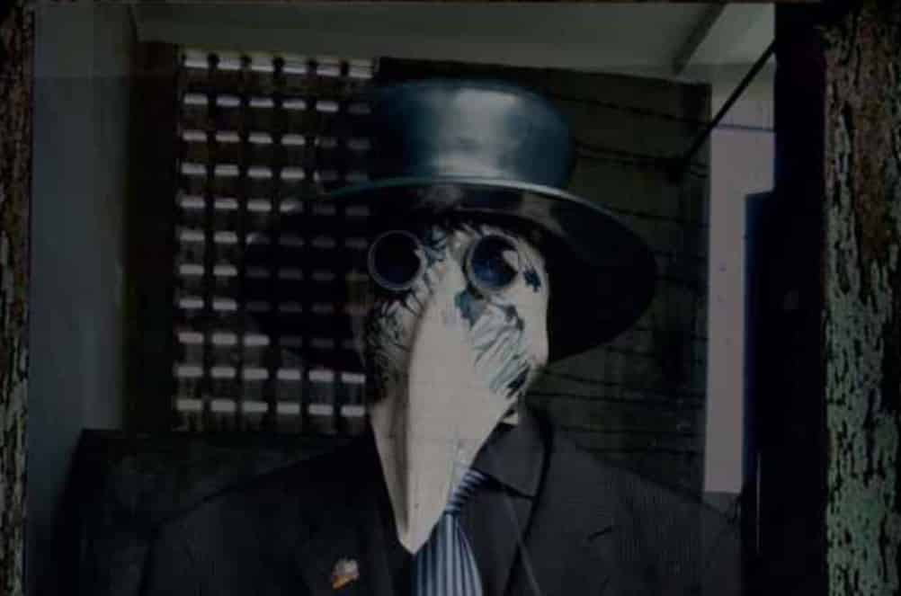 i am the dark tourist